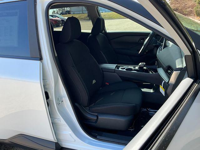 used 2025 Nissan Rogue car, priced at $29,999