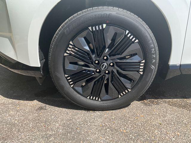 new 2025 Nissan Murano car, priced at $52,121