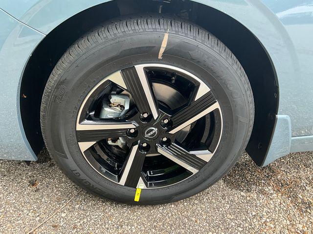 new 2025 Nissan Sentra car, priced at $24,819