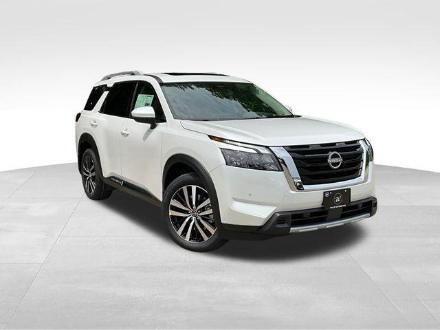 new 2025 Nissan Pathfinder car, priced at $50,902