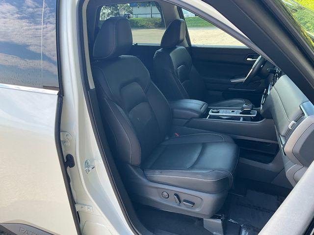 used 2024 Nissan Pathfinder car, priced at $40,999