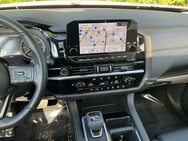 used 2024 Nissan Pathfinder car, priced at $40,999