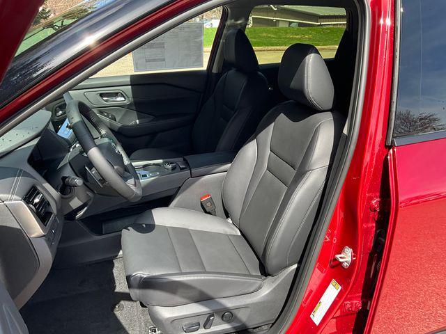 new 2025 Nissan Rogue car, priced at $40,067
