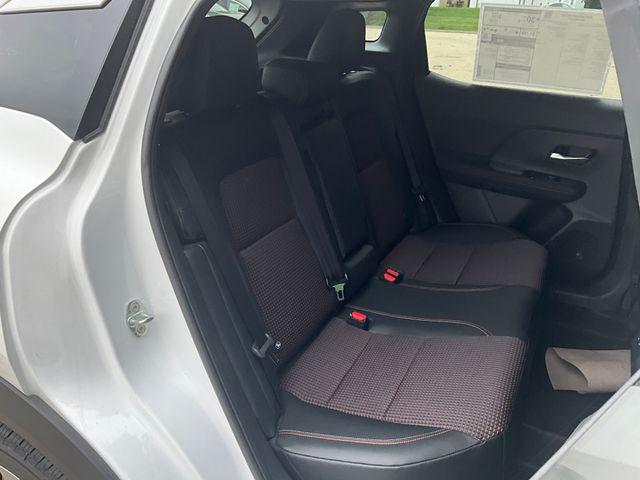 new 2025 Nissan Kicks car, priced at $29,508