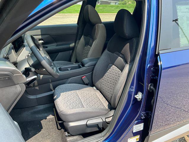 new 2025 Nissan Kicks car, priced at $27,493