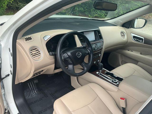 used 2020 Nissan Pathfinder car, priced at $23,998