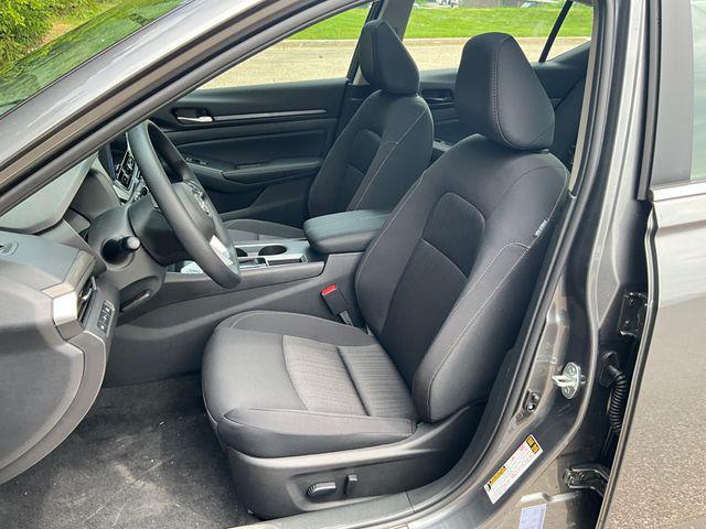 new 2025 Nissan Altima car, priced at $30,695