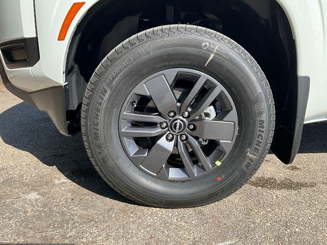 new 2025 Nissan Frontier car, priced at $41,080