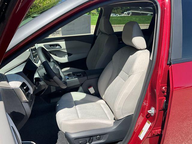 new 2025 Nissan Rogue car, priced at $32,432