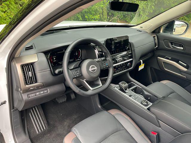 new 2025 Nissan Pathfinder car, priced at $52,020