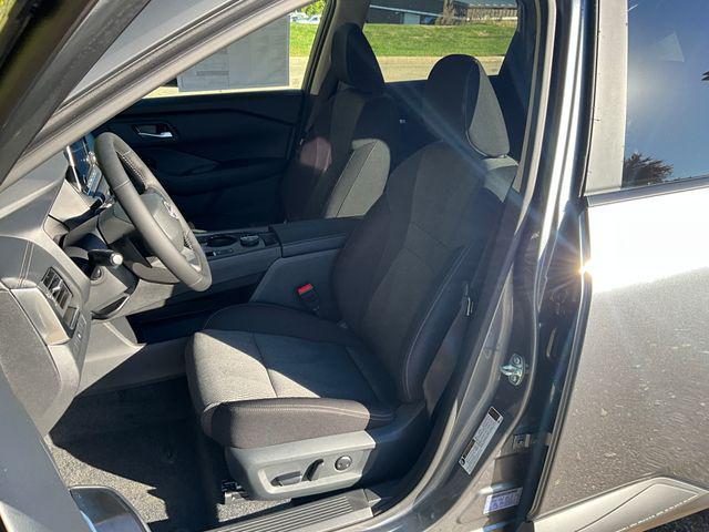 new 2026 Nissan Rogue car, priced at $33,008