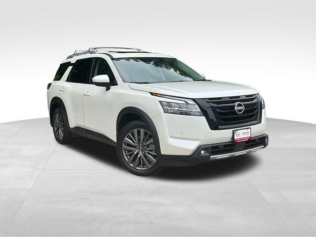 used 2023 Nissan Pathfinder car, priced at $38,998