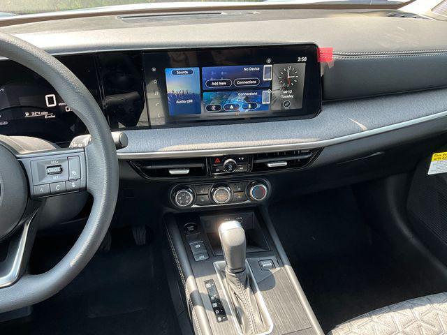 new 2025 Nissan Kicks car, priced at $28,215