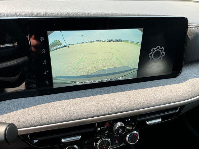 new 2025 Nissan Kicks car, priced at $27,812