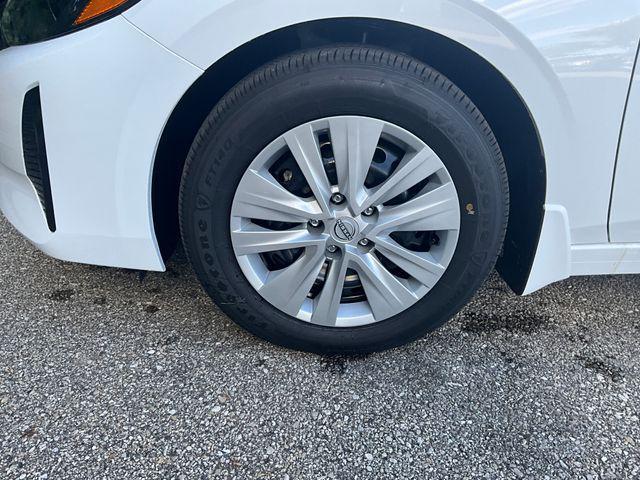 new 2025 Nissan Sentra car, priced at $22,036