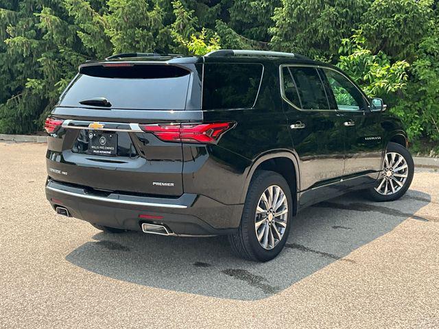 used 2022 Chevrolet Traverse car, priced at $33,785