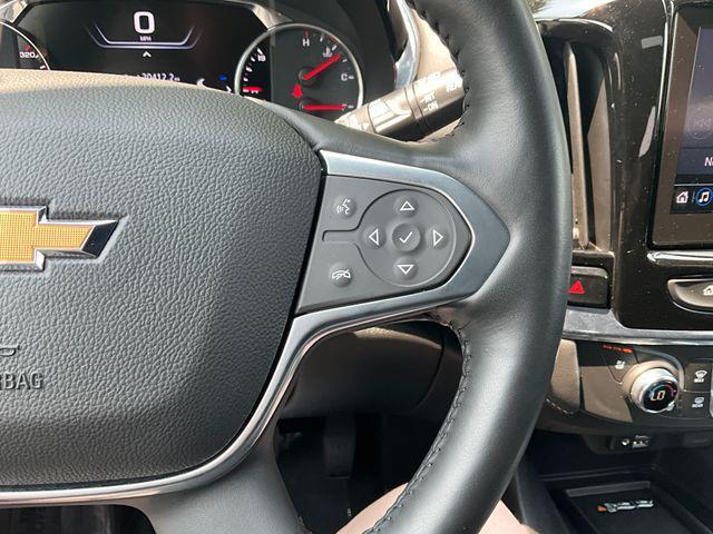 used 2022 Chevrolet Traverse car, priced at $33,785