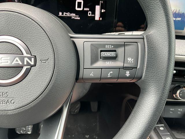 new 2025 Nissan Kicks car, priced at $26,423