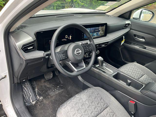 new 2025 Nissan Kicks car, priced at $26,423
