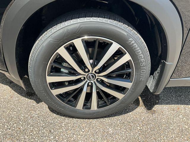 new 2025 Nissan Pathfinder car, priced at $54,780