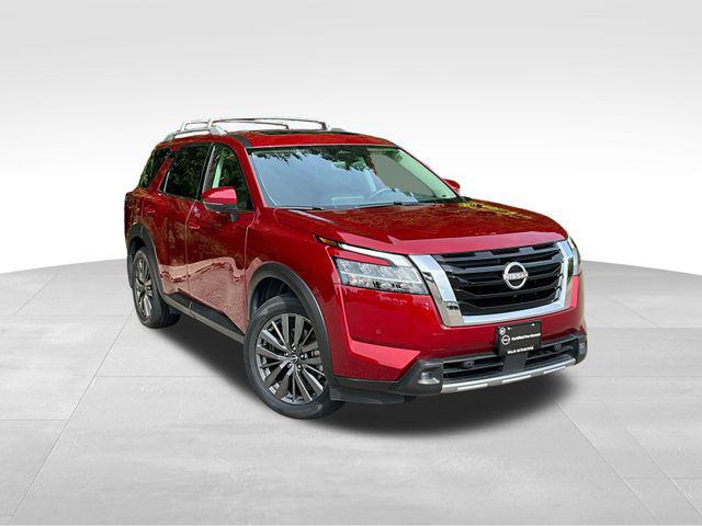 used 2022 Nissan Pathfinder car, priced at $36,999