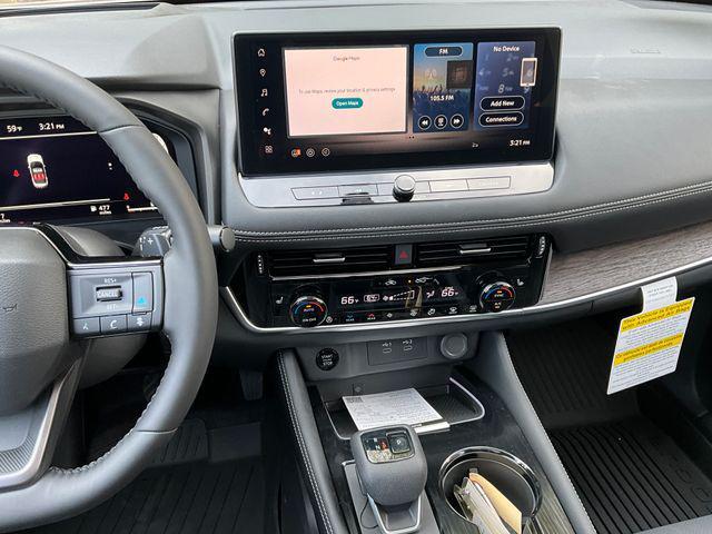 new 2025 Nissan Rogue car, priced at $44,463
