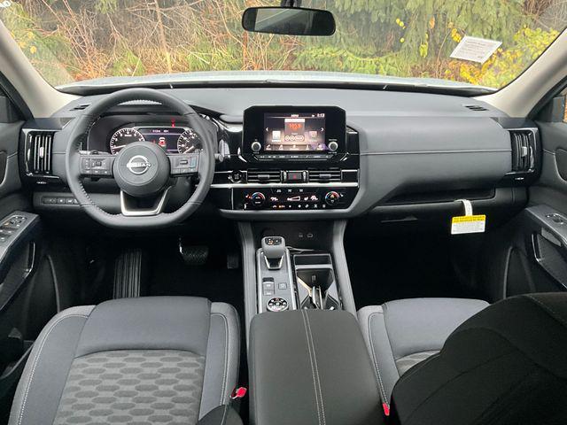 new 2025 Nissan Pathfinder car, priced at $43,459