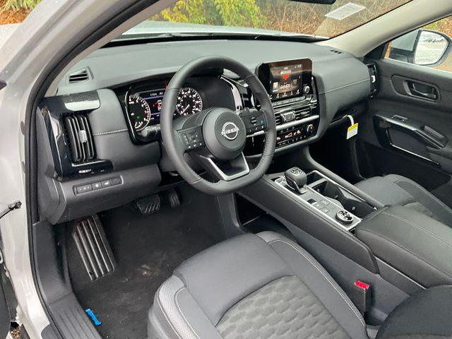 new 2025 Nissan Pathfinder car, priced at $43,459