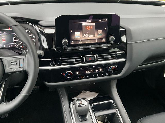 new 2025 Nissan Pathfinder car, priced at $43,459