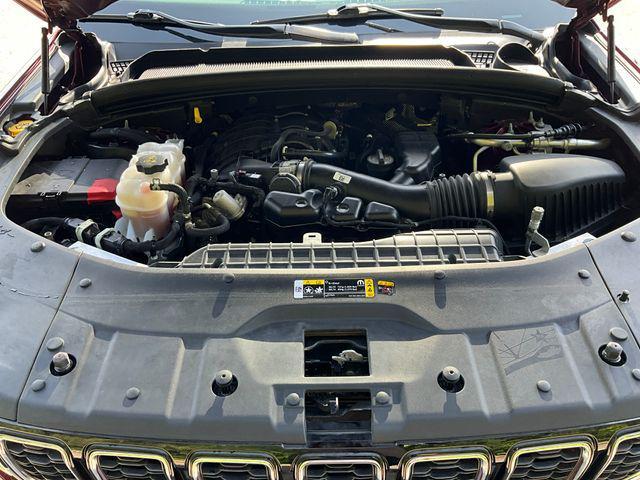 used 2021 Jeep Grand Cherokee L car, priced at $28,498