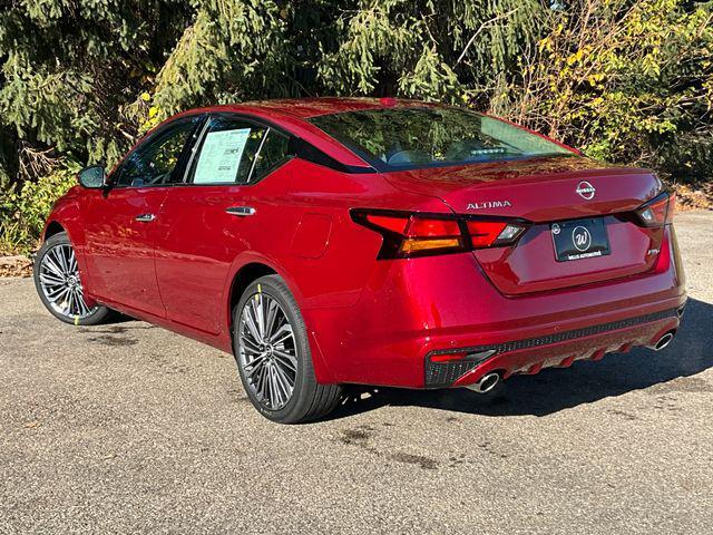 new 2025 Nissan Altima car, priced at $37,605