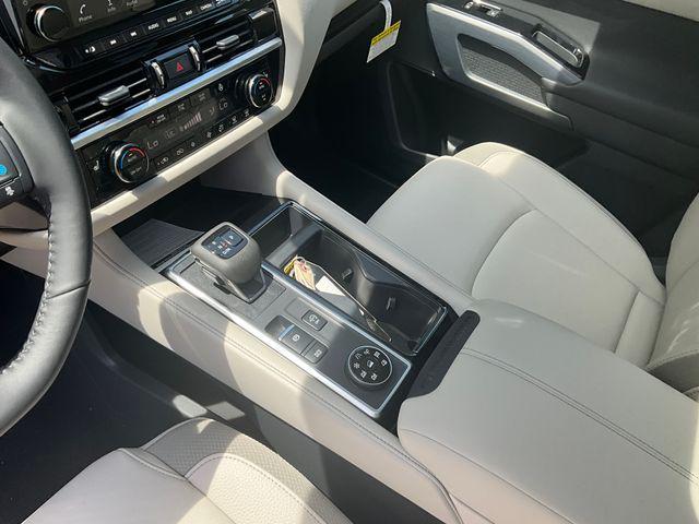 new 2025 Nissan Pathfinder car, priced at $50,193