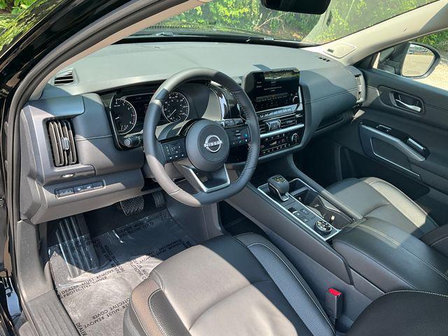 used 2025 Nissan Pathfinder car, priced at $45,999