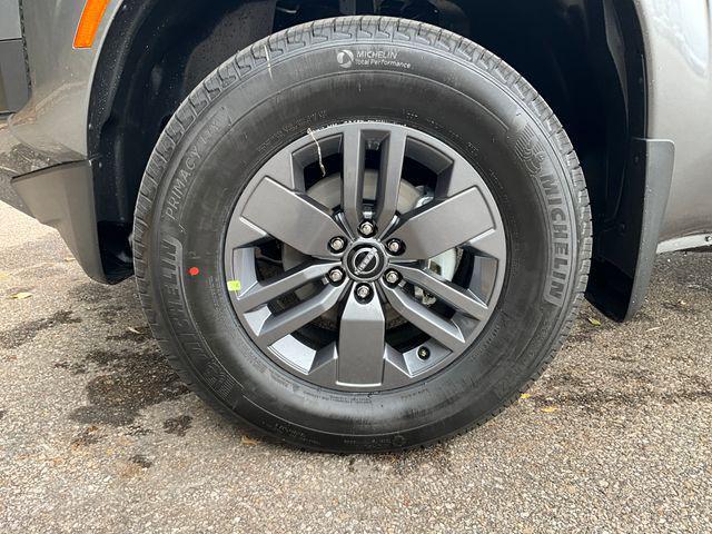 new 2025 Nissan Frontier car, priced at $43,020