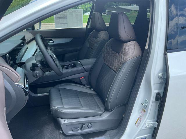 new 2025 Nissan Murano car, priced at $51,076