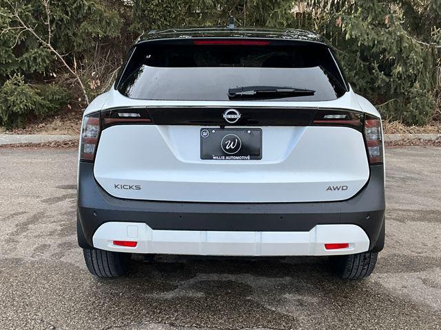 new 2025 Nissan Kicks car, priced at $27,229