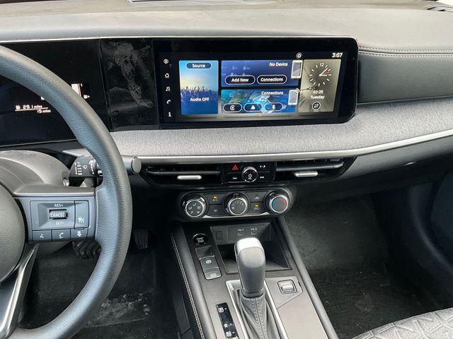 new 2025 Nissan Kicks car, priced at $27,229