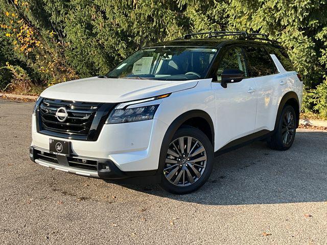 new 2025 Nissan Pathfinder car, priced at $52,091