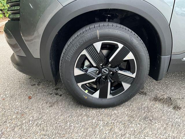 new 2026 Nissan Kicks car, priced at $29,390