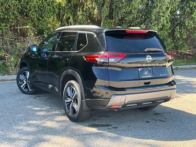new 2025 Nissan Rogue car, priced at $37,956