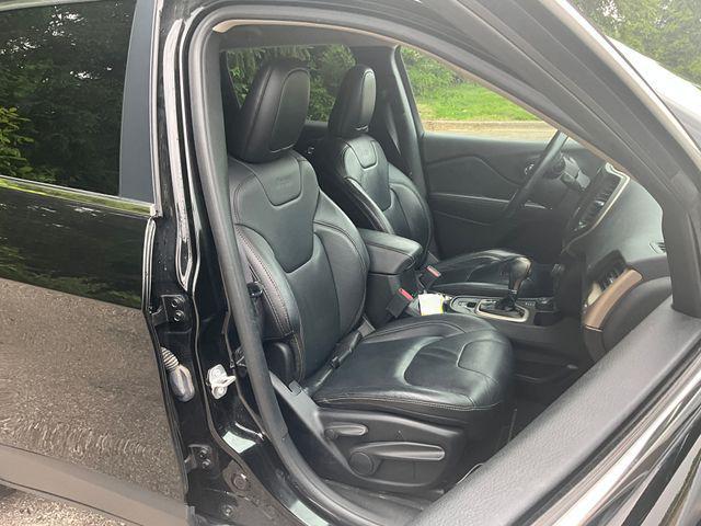 used 2017 Jeep Cherokee car, priced at $16,999