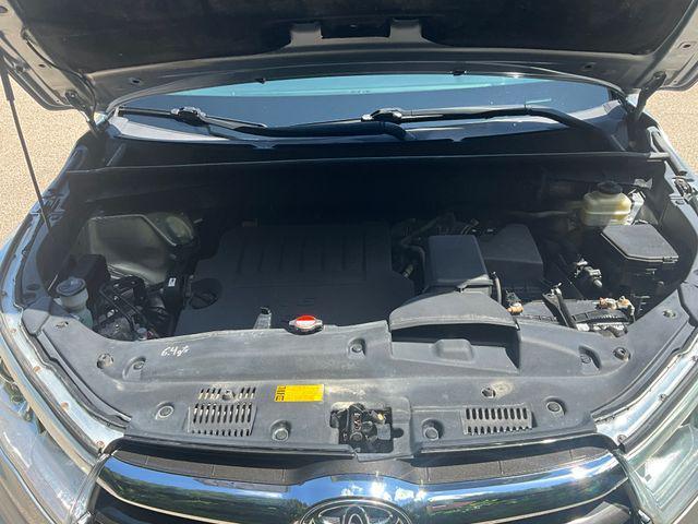 used 2015 Toyota Highlander car, priced at $19,999