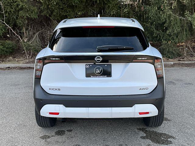 new 2025 Nissan Kicks car, priced at $26,159