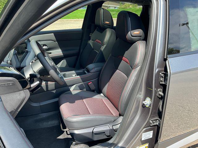 new 2025 Nissan Kicks car, priced at $30,445