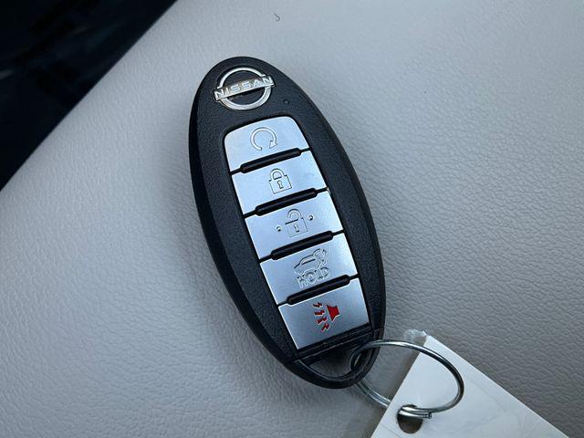 used 2022 Nissan Pathfinder car, priced at $31,999