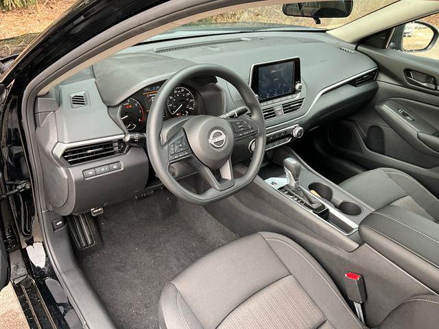new 2025 Nissan Altima car, priced at $26,995
