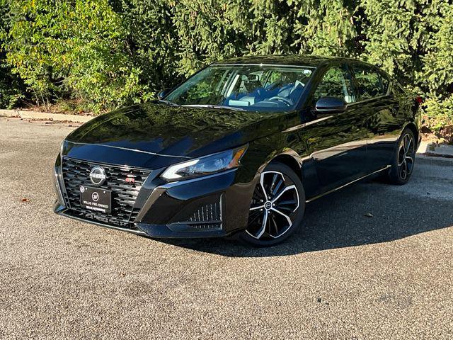 used 2023 Nissan Altima car, priced at $20,569