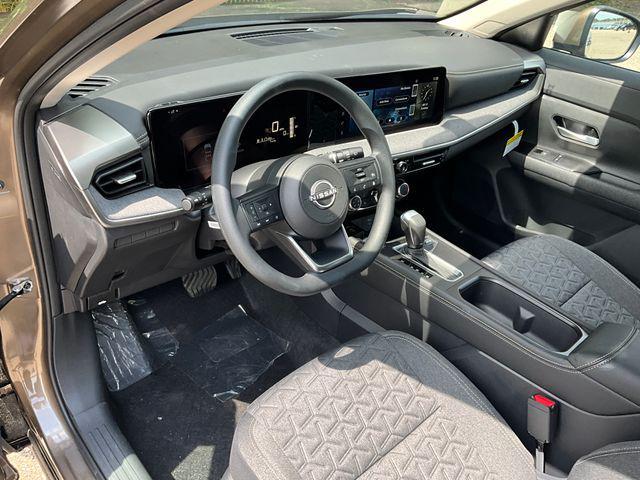 new 2025 Nissan Kicks car, priced at $27,570