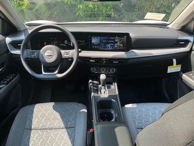new 2025 Nissan Kicks car, priced at $28,215