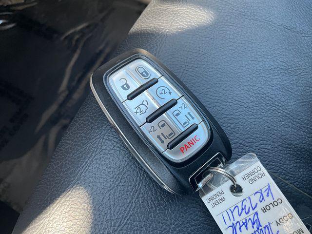 used 2019 Chrysler Pacifica car, priced at $13,999